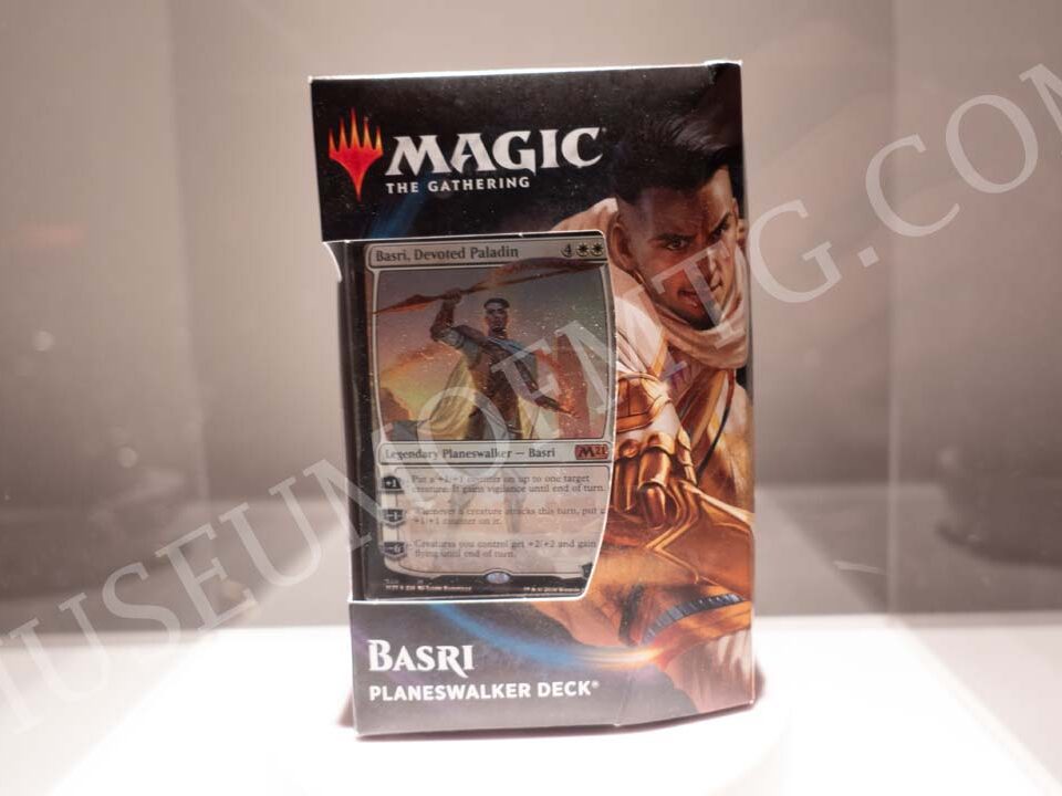 Core Set 2021: Basri Planeswalker Deck, sealed