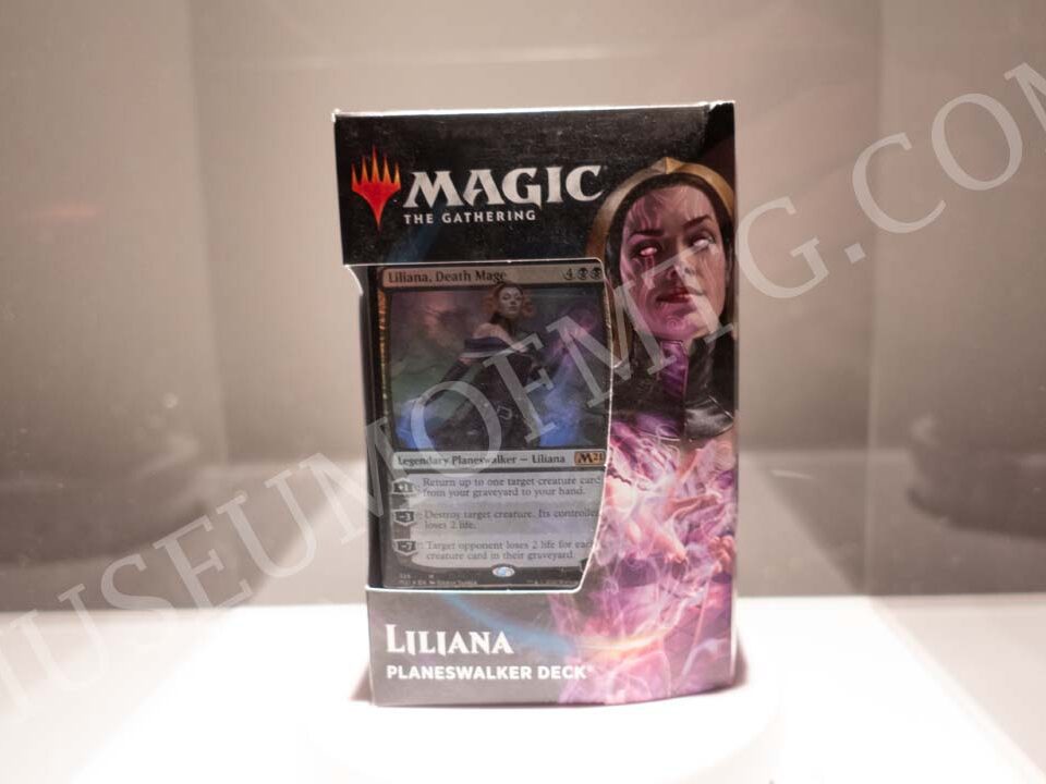Core Set 2021: Liliana Planeswalker Deck, sealed